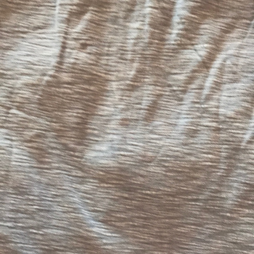 Tommy Bahama sweatshirt - Picture 7 of 7